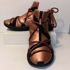 KYLIE x PUMA Sneakers size 7